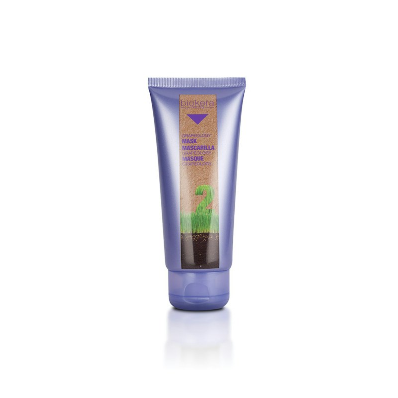 Mascarilla Grapeology — Salerm Cosmetics disponible en Ileana Dickson Beauty Space, Dénia